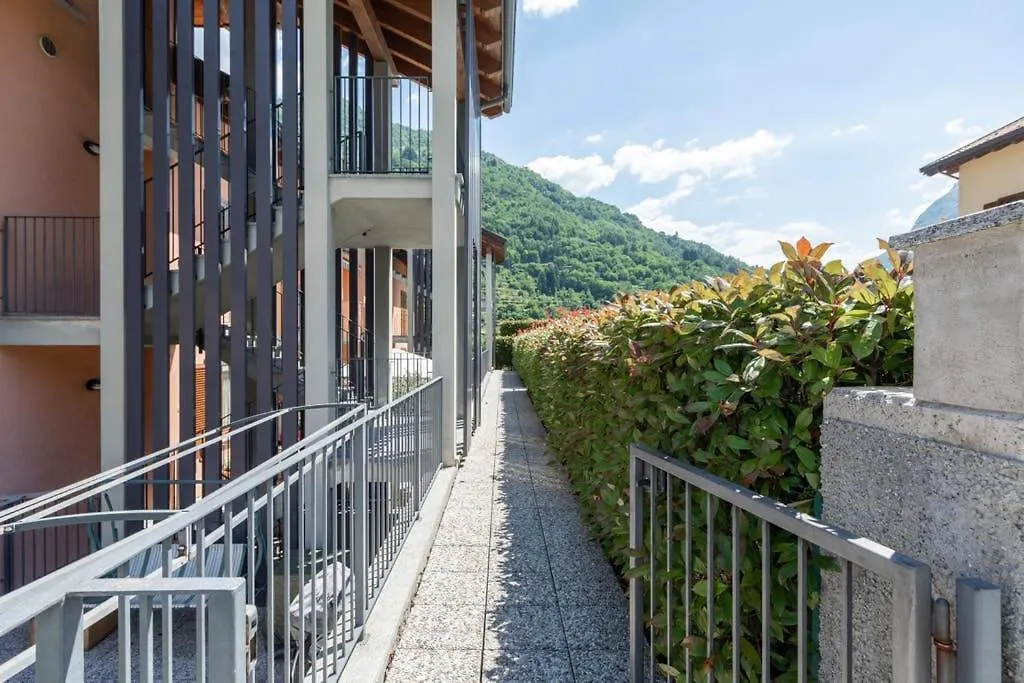 Modern Apartment With Balcony-Garage-And Pool Bellano